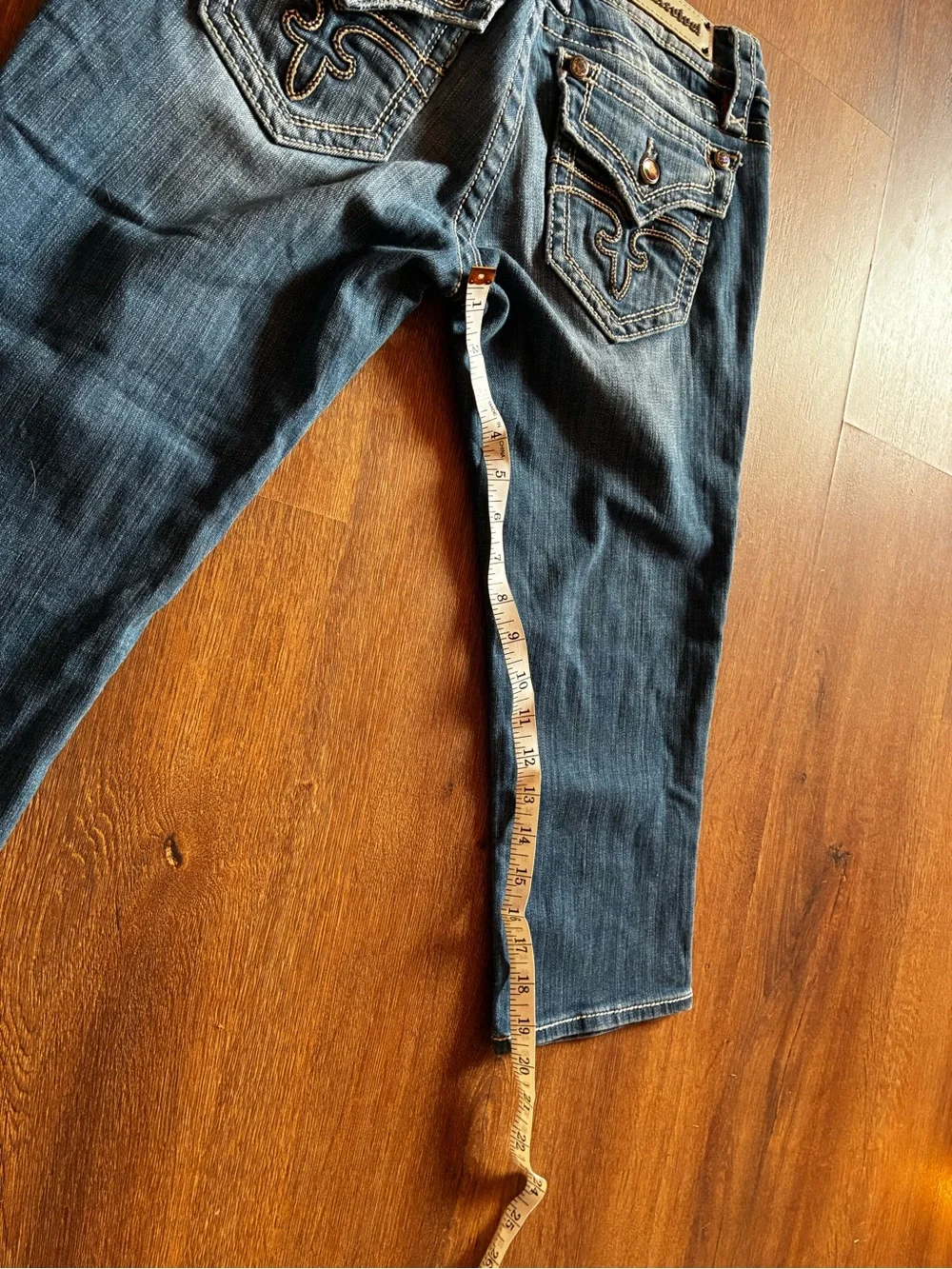 Rock Revival Women's Medium Blue Cropped Capri Jeans Y2K Fashion 28 - Picture 12 of 16